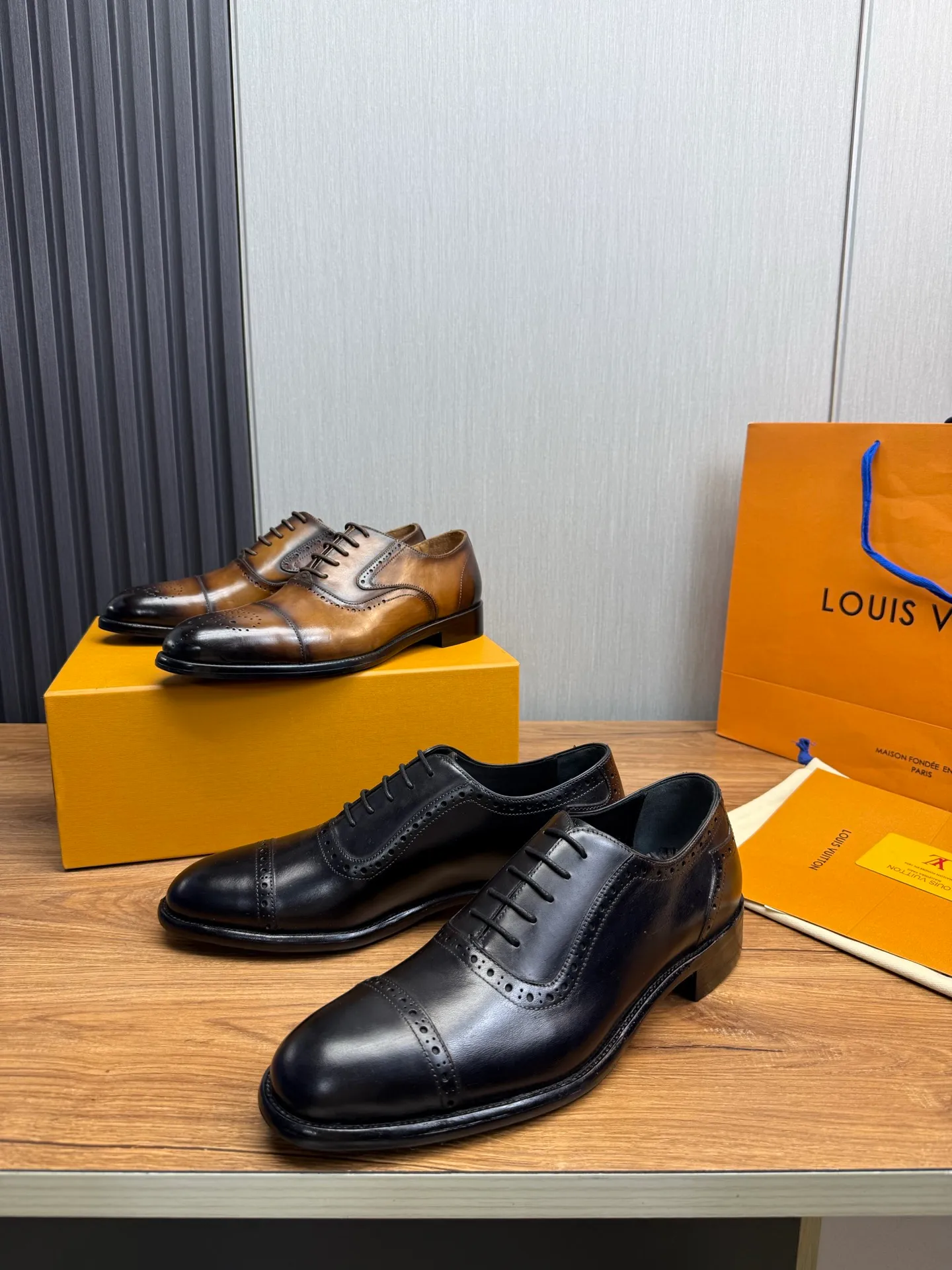 Men's shoes💰760💰 LV. Men's business casual leather shoes, 1:1 shipment ⬆️Luxurious and noble👞All imported original brand leather, just to create a more comfortable wearing experience, upper: original cowhide ➕Imported full cow lining, original leather outsole ✔️36-45 (38.45 non-refundable)